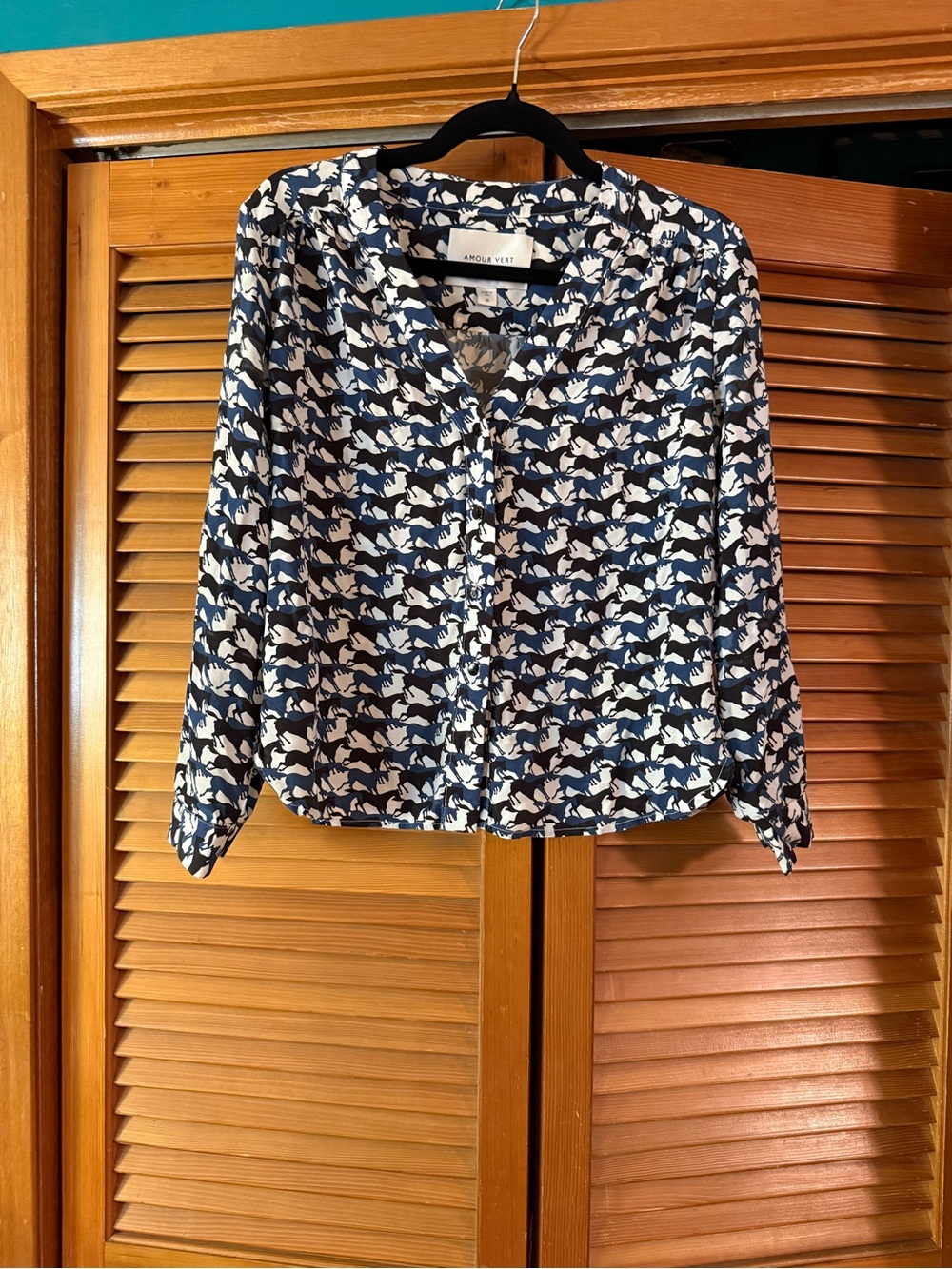 Silk Amor Vert Horse Print Blouse